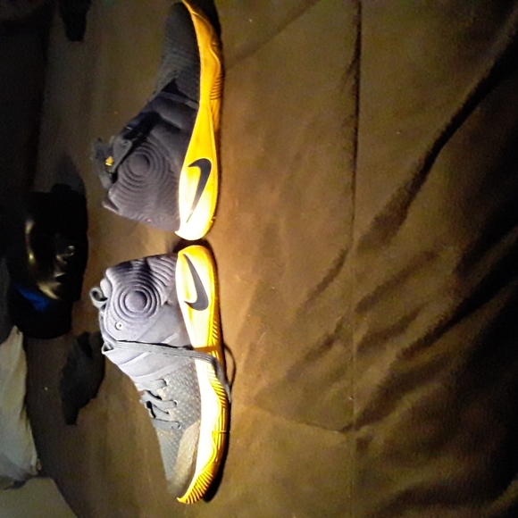 Nike kyrie Irving 2 - Picture 3 of 4